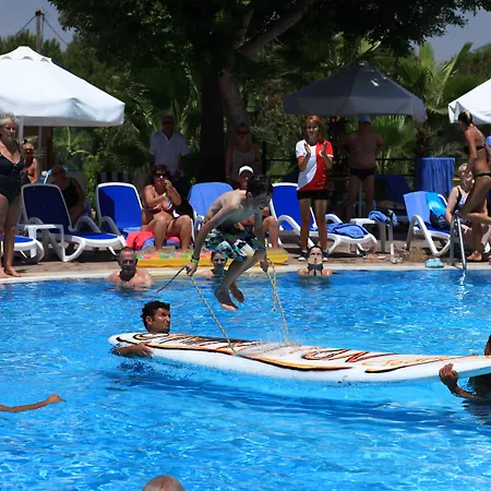 Ξενοδοχείο Grand 4*