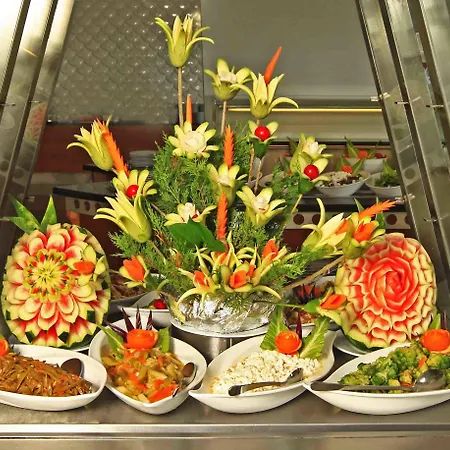 Ξενοδοχείο Grand