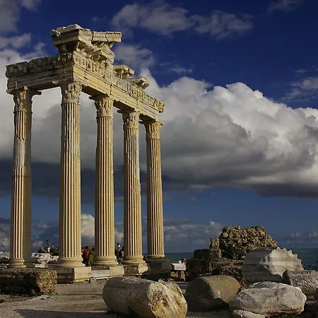Grand 4* Σιντέ